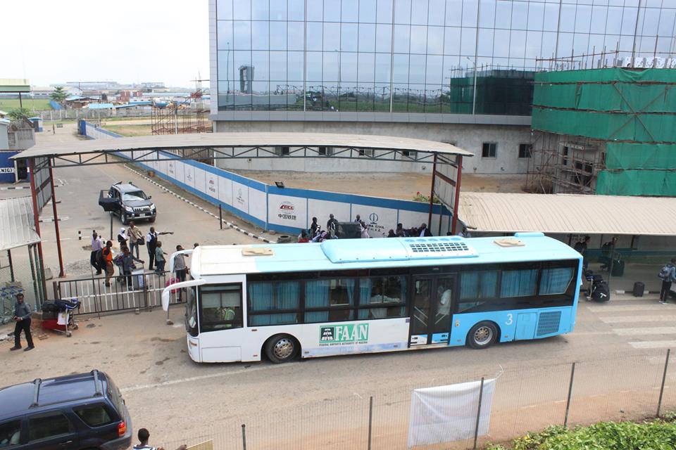 Passengers bus shuttle between the car park and the terminal