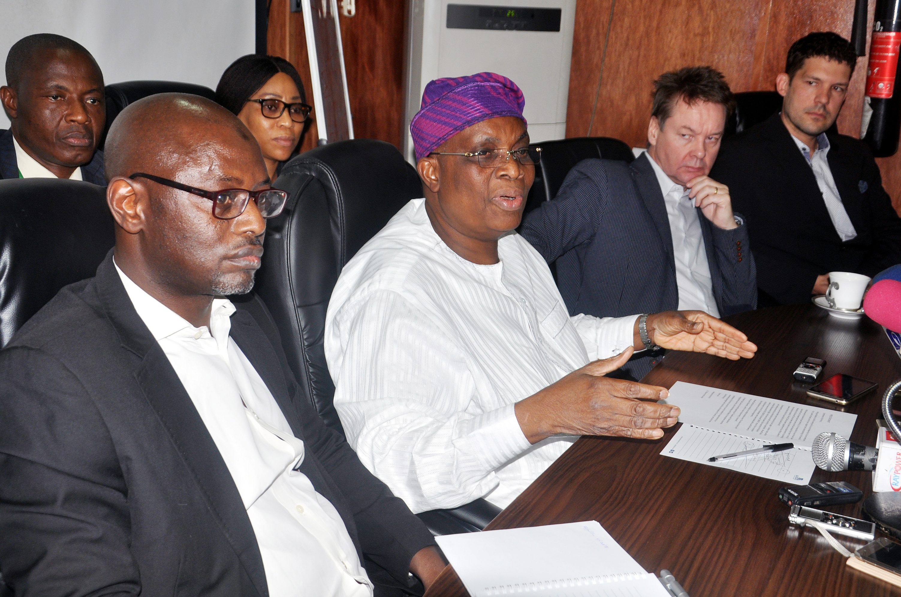  Managing Director/Chief Executive Officer, Med-View Airline Plc, Alhaji Muneer Bamkole, Senoir Vice President, Sales & Marketing, Air Atlanta, Mr. Baldvin M. Hermannssion and Director Sales Air Atlanta, Mr. Magnus Asgeirson at a press briefing on Monday. 